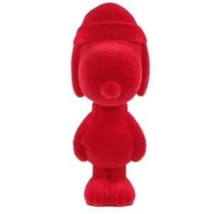 NWT. PEANUTS Snoopy With Santa Hat Red Flocked Figure